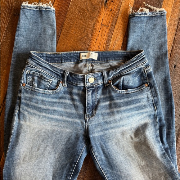 Buckle Blue Skinny Jeans with Distressed Vintage Wash - Picture 3 of 4
